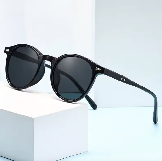 CLARK - BLACK