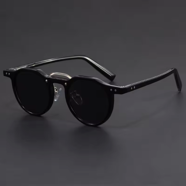 VARAN - BLACK
